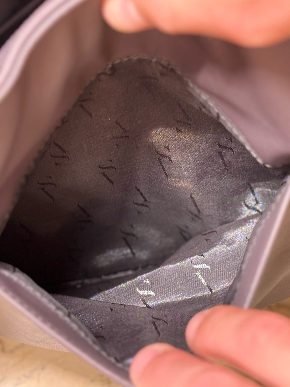 Vera Wang Grey Shoulder Bag - Picture 9 of 10